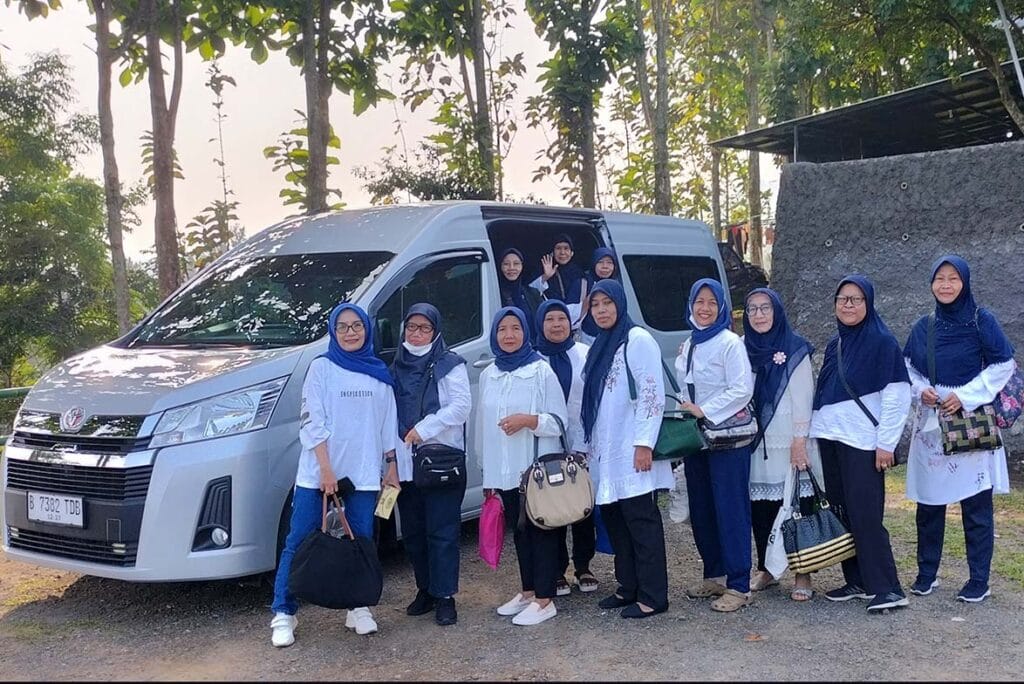 Rental mobil bogor barat