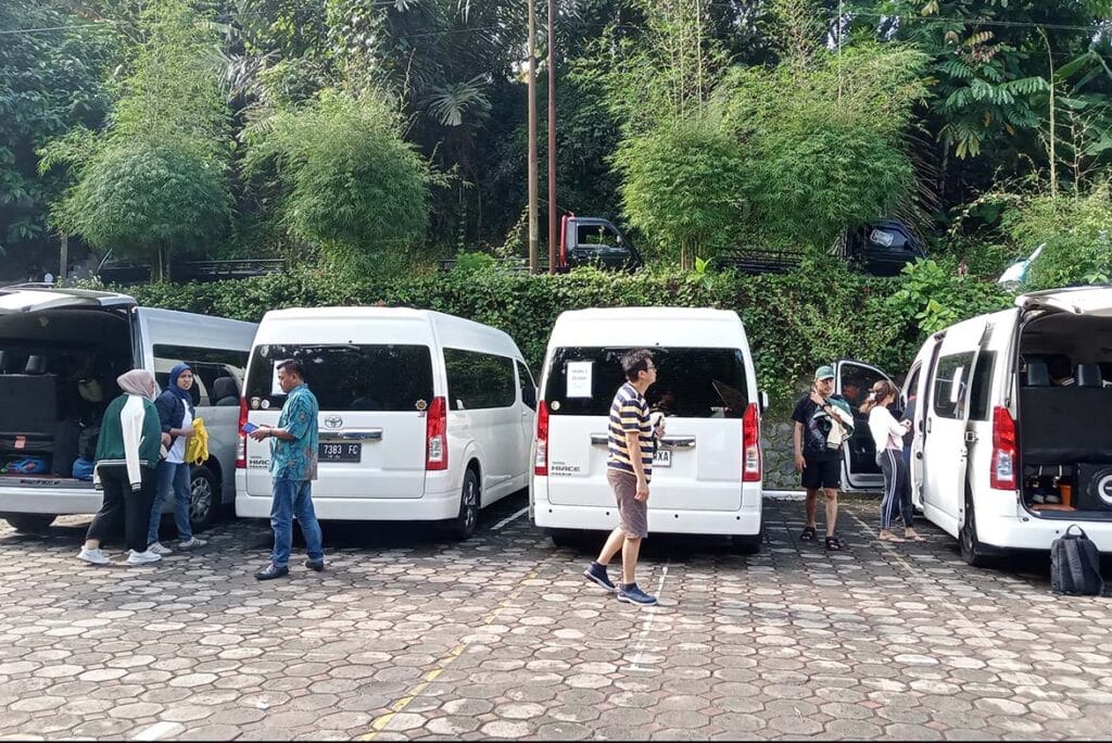 Rental mobil bogor barat