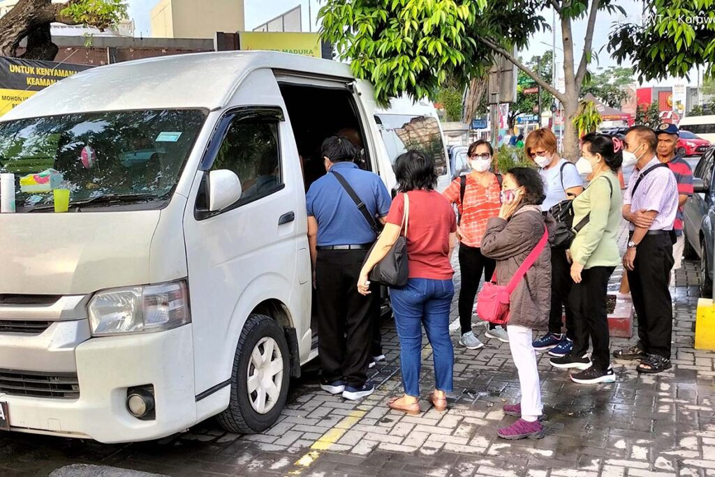 Sewa Hiace Bojong Pondok