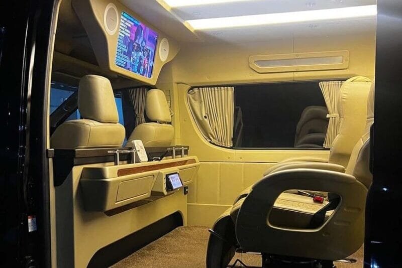 Sewa Hiace Murah Bogor