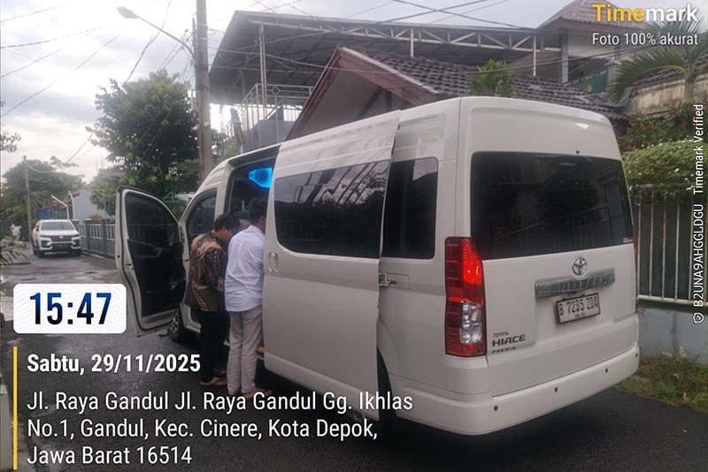 Sewa Hiace Poris Gaga