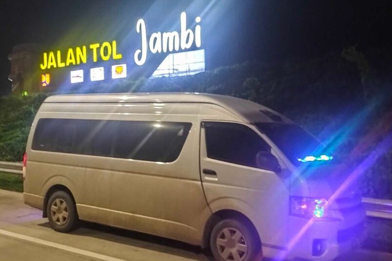 Sewa Mobil Jakarta Jambi