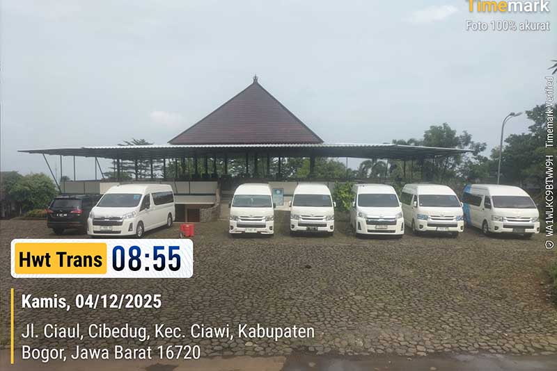 Sewa Mobil Hiace Caringin