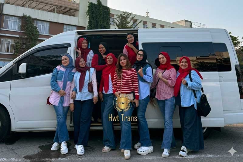 Sewa hiace murah cimanggis depok dari PT Hiace Wisata Trans telah mendapatkan reputasi baik sebagai penyedia jasa rental mobil pariwisata murah di depok yang terpercaya dan juga sudah berpengalaman sejak tahun 2021